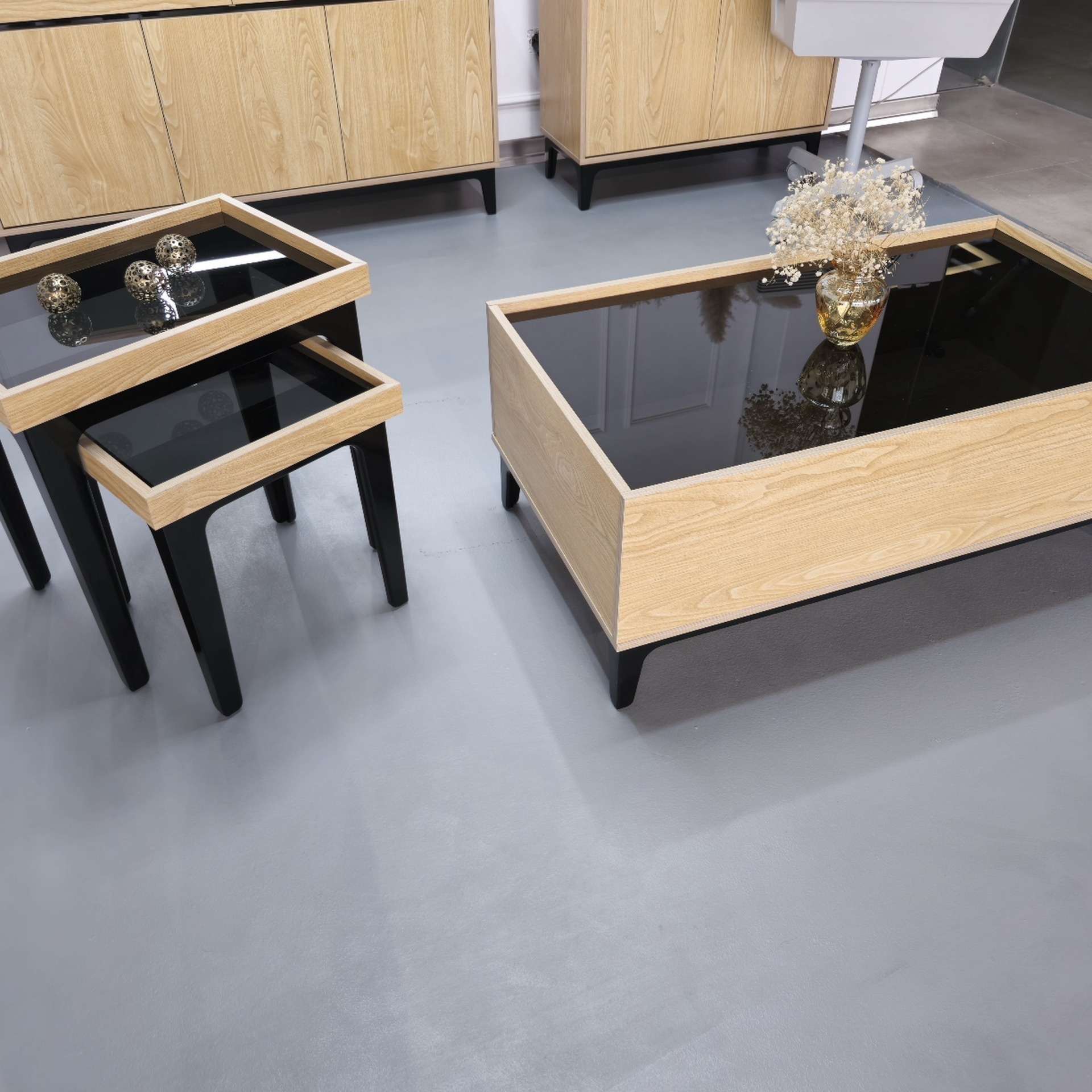 جلومبلی و عسلی اسکارلت