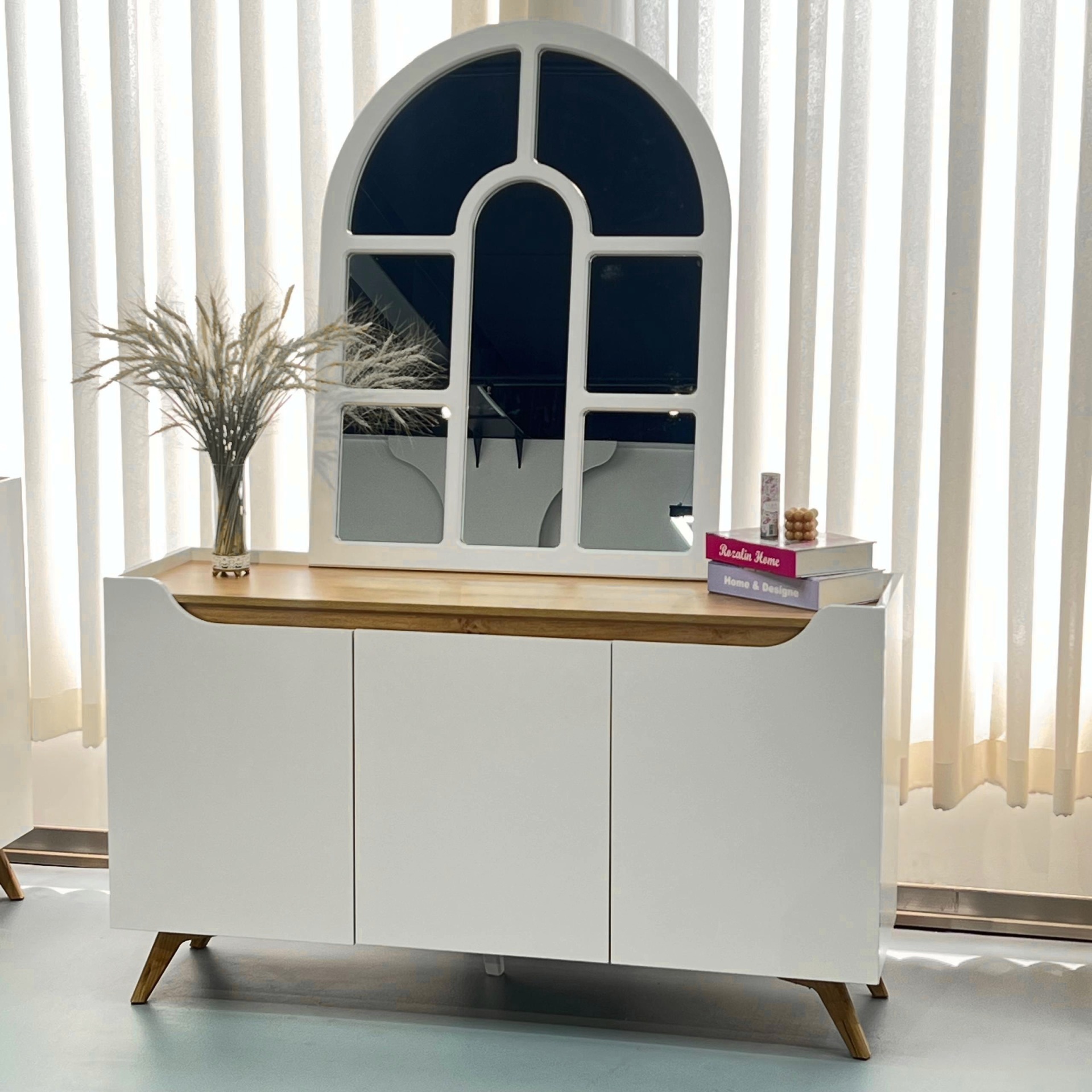 آینه و کنسول کارن